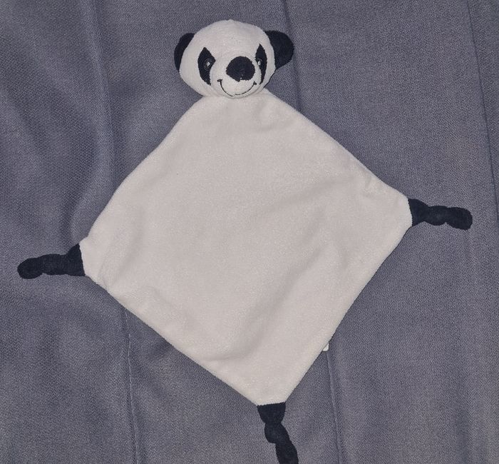 Doudou Losange Panda blanc et noir -C&A
