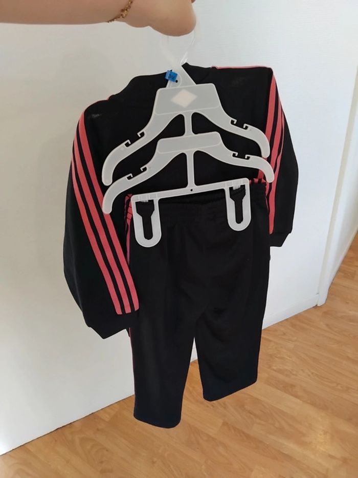 Ensemble jogging Adidas taille 92 fille (2/3ans - photo numéro 6