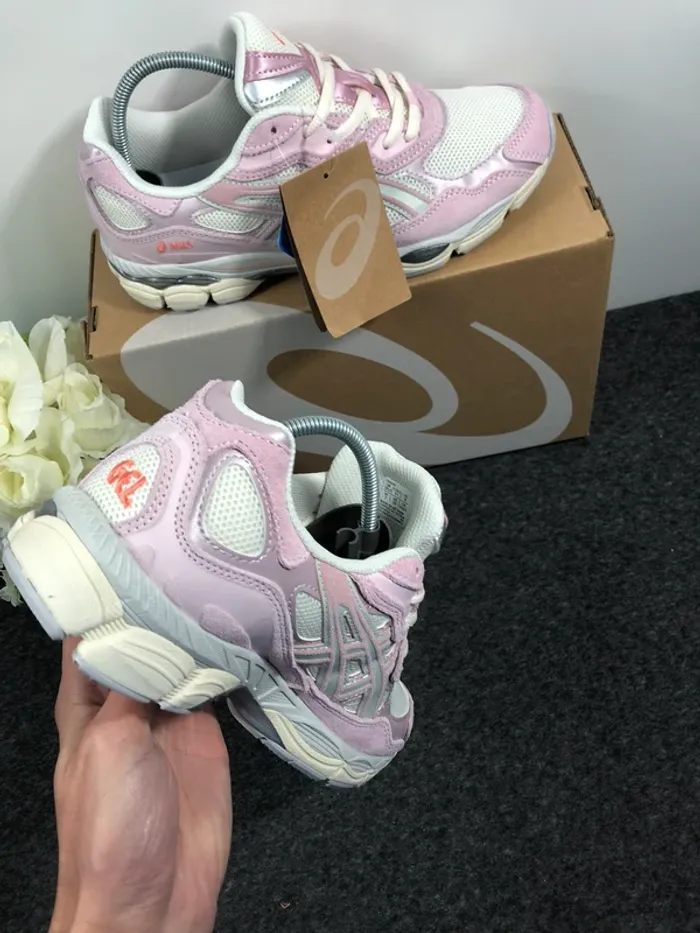 ASICS Gel NYC cream rose water taille 39 - photo numéro 6