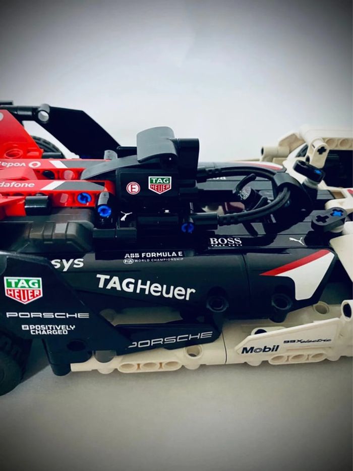 LEGO Techinc 42137 - Formula E Porsche 99X Electric - Complet avec notice - photo numéro 6