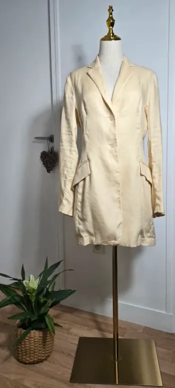 Veste/blazer Zara taille 40 en lin