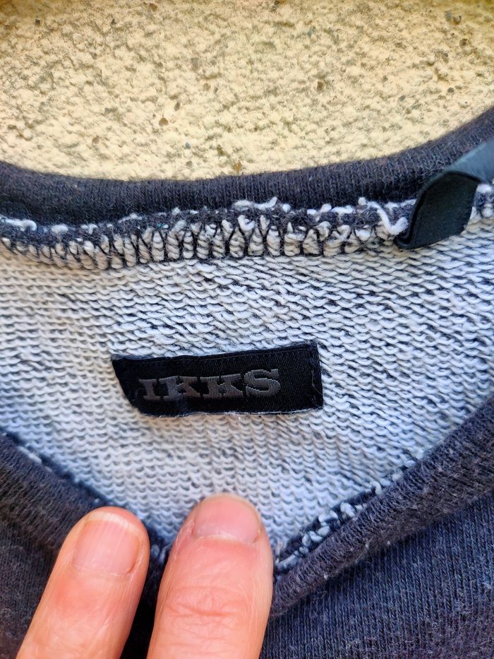 Sweat IKKS taille 5 ans - photo numéro 3