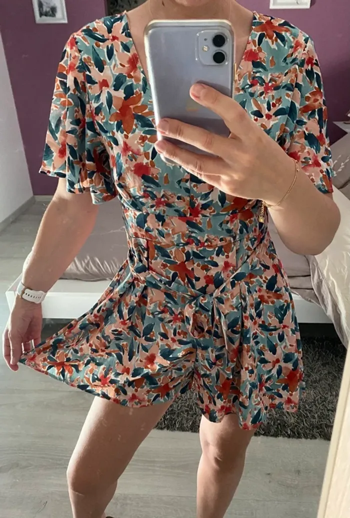 Combishort fleurie taille S - photo numéro 2