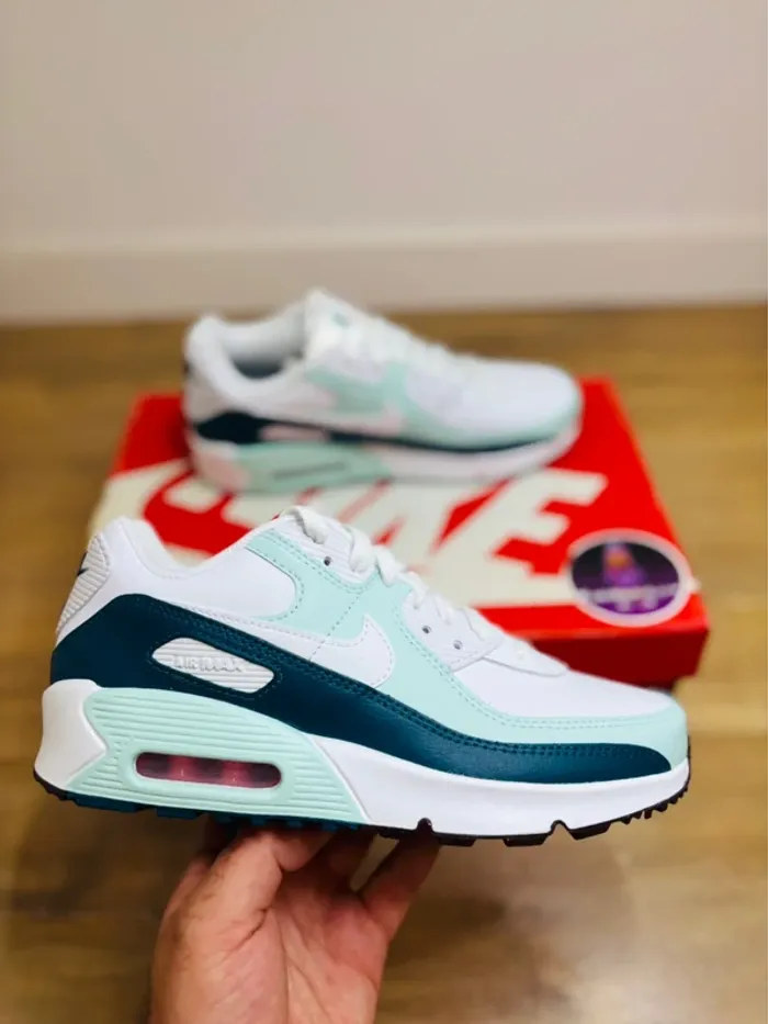 Nike Air Max 90 LTR Mint Jade Ice White Taille 38