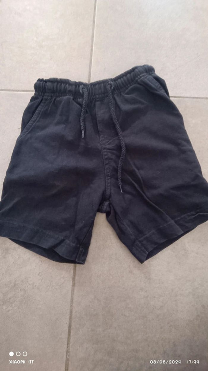 Short/ pantacourt - photo numéro 2