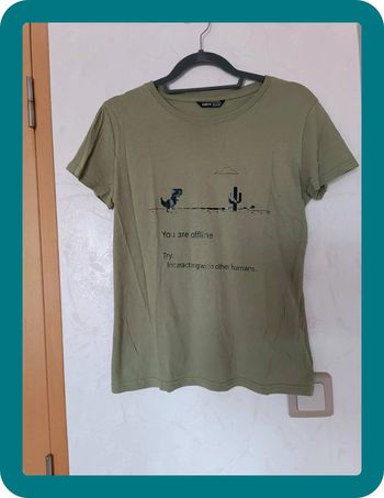 T shirt kaki imprimé