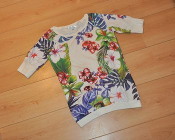 Bershka sweat shirt fleuri t.S tb état