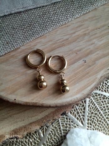 Petites créoles amulettes en acier inoxydable