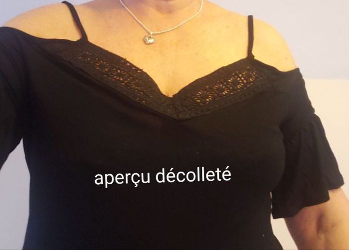 Tee-shirt noir, T: 44