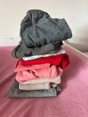 Lot de 10 pantalons taille 12 mois