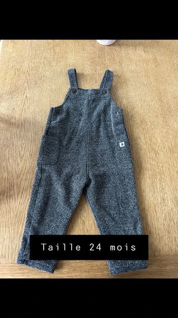 Salopette taille 24 mois