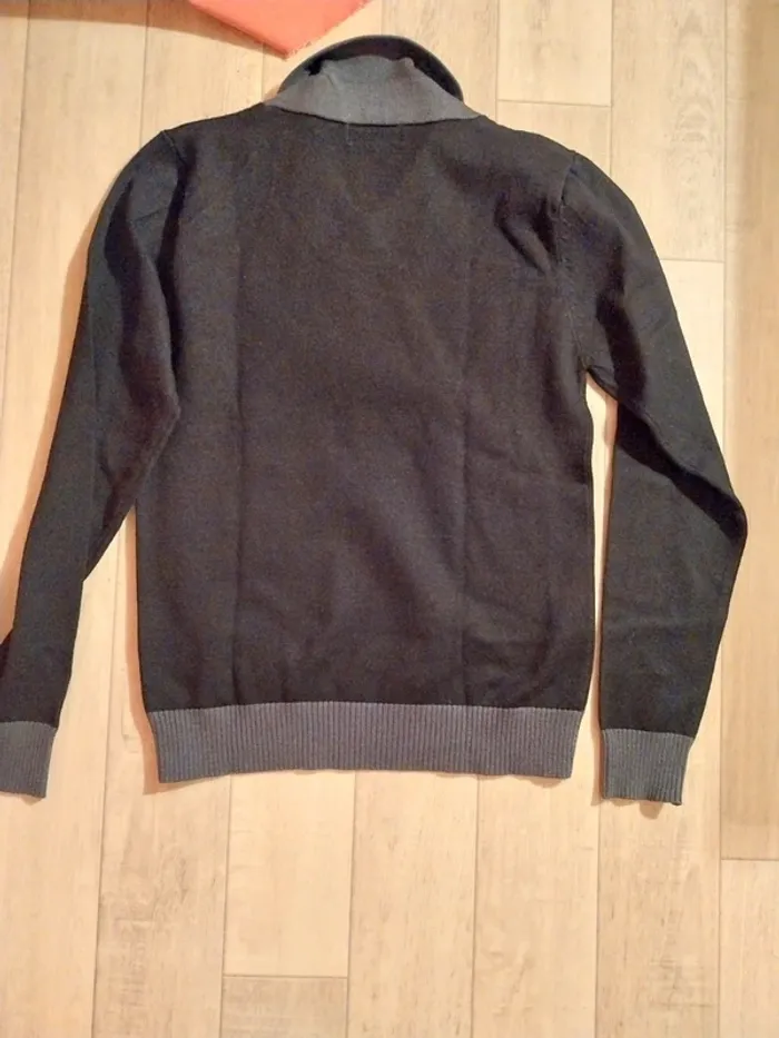 Pull noir et gris T12A - photo numéro 6