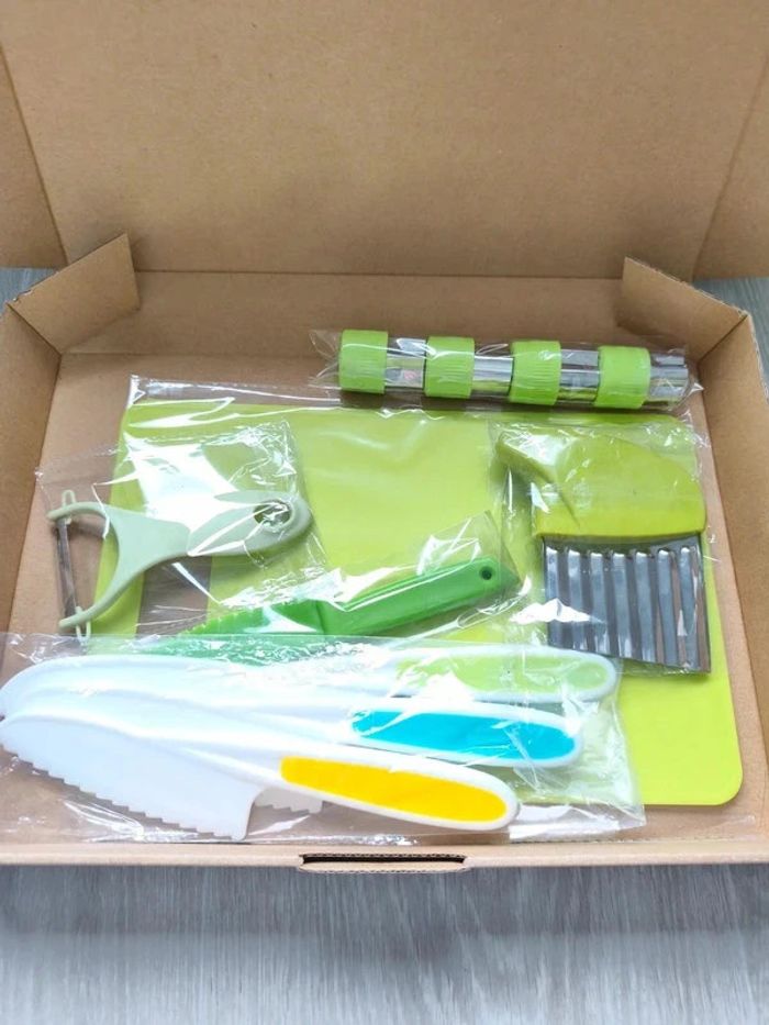 Ensemble de cuisine 8 pièces pour enfant neuf - photo numéro 7