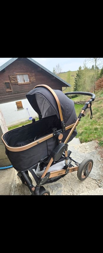 Kit complet bébé – poussette + cosy + siège bébé