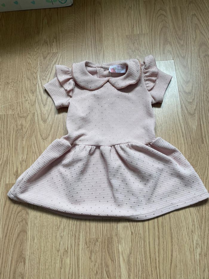 Robe rose pale