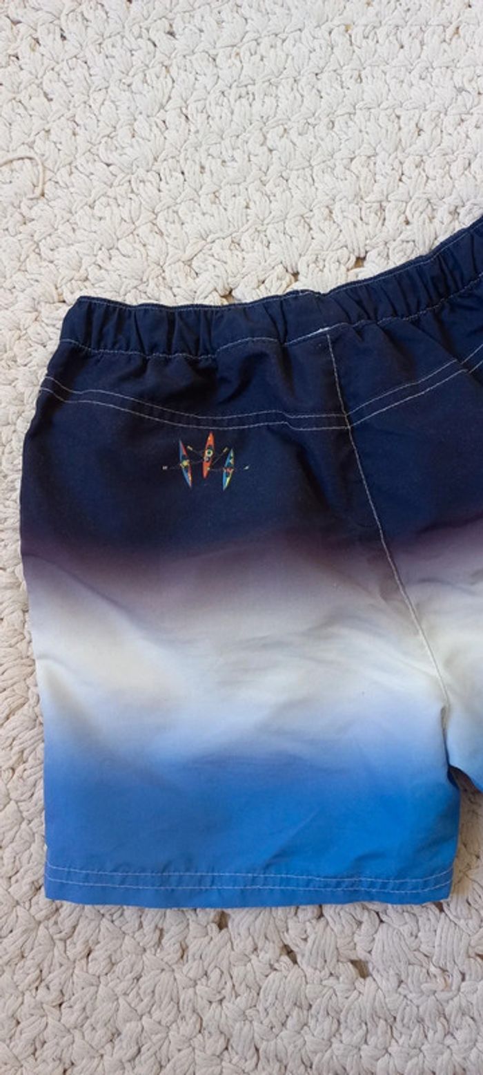 Short de bain, Sergent Major, taille 8-9 ans. - photo numéro 3