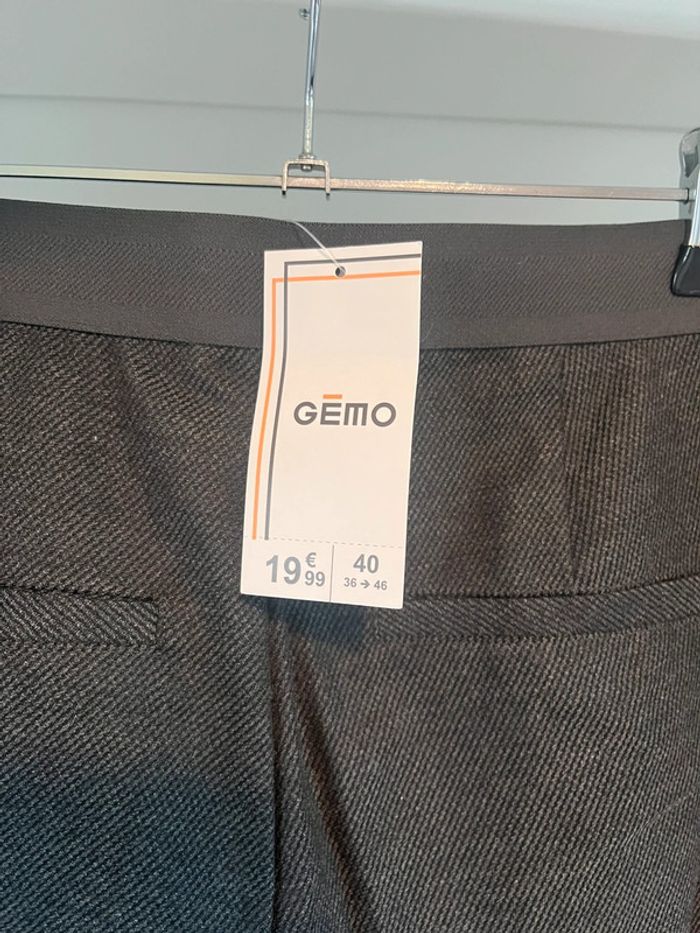 Pantalon gemo neuf Taille 40 - photo numéro 3
