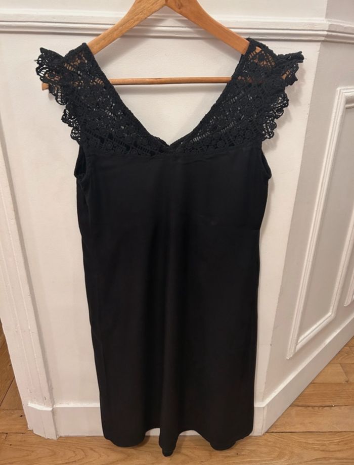 Robe de grossesse noire et dentelle Kiabi - photo numéro 4
