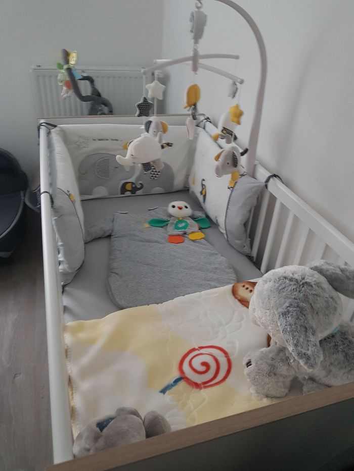 Tour de lit sauthon collection  babyfan NEUF - photo numéro 2