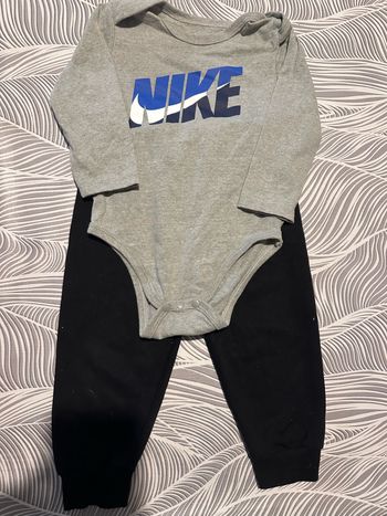 Ensemble bébé Nike