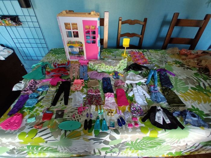 Lot barbie - photo numéro 2