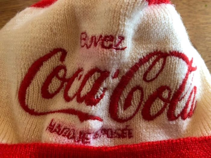 Bonnet vintage coca cola en laine - photo numéro 2
