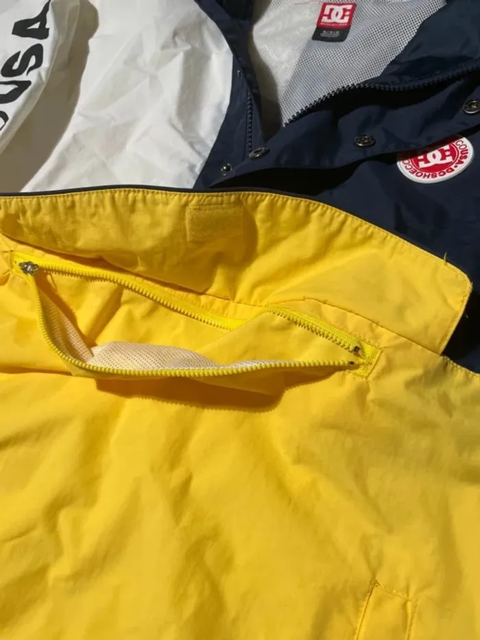Coupe-vent Imperméable Water proof Hoodie Windbreaker DC Shoes Mens Medium - photo numéro 8