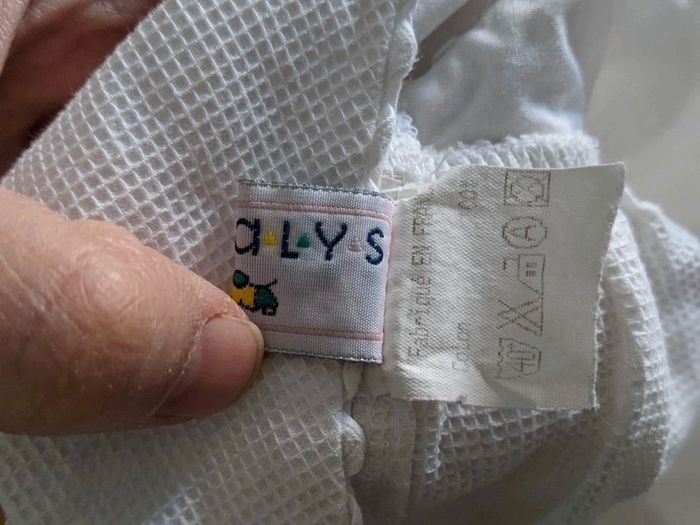 Adorable robe blanche coton piqué nid d'abeille brodé Natalys 3 mois - photo numéro 7