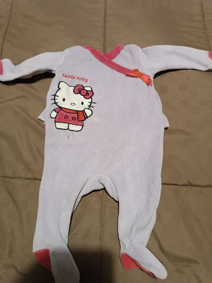 Pyjama naissanc - photo numéro 3