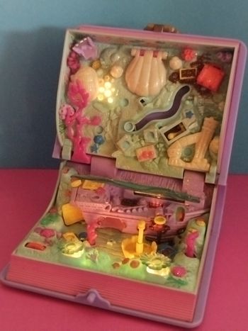 Polly pocket sparkling mermaid adventure