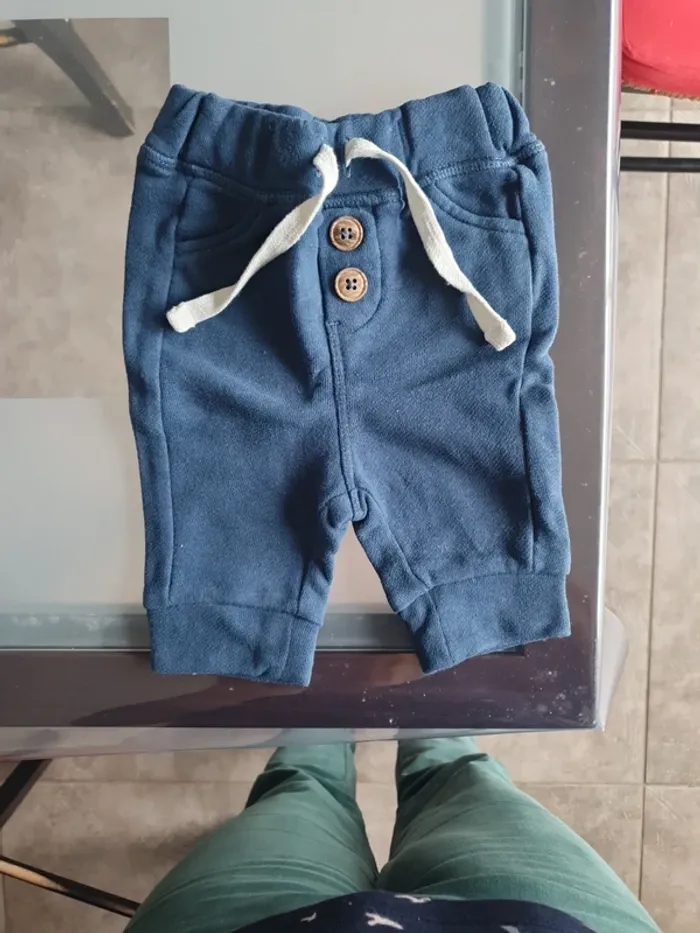 Pantalons - photo numéro 12