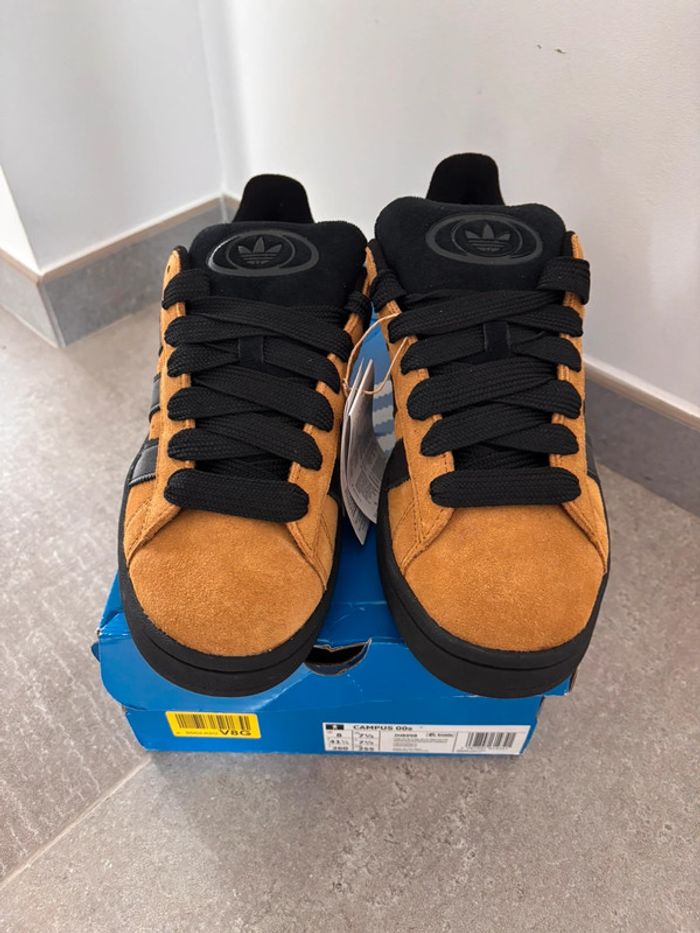 baskets Adidas Campus Neuves Taille 41 1/3 - photo numéro 3