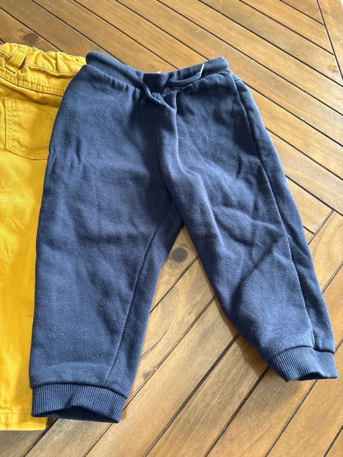 Lot 3 pantalons garçons 18 mois - photo numéro 2