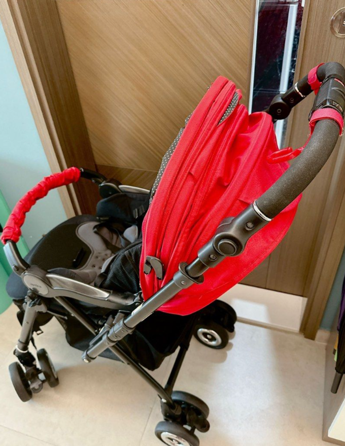 Voiture Aprica BB - photo numéro 2