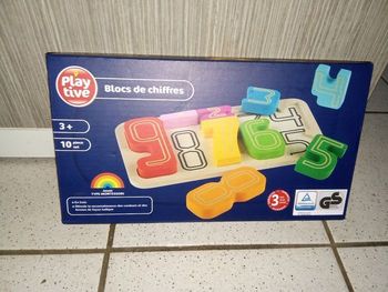 Boîte neuve playtive les chiffres, puzzles, jamais ouvert, bois, dès 3 ans, maternelle, mathématiques, chiffres, numération