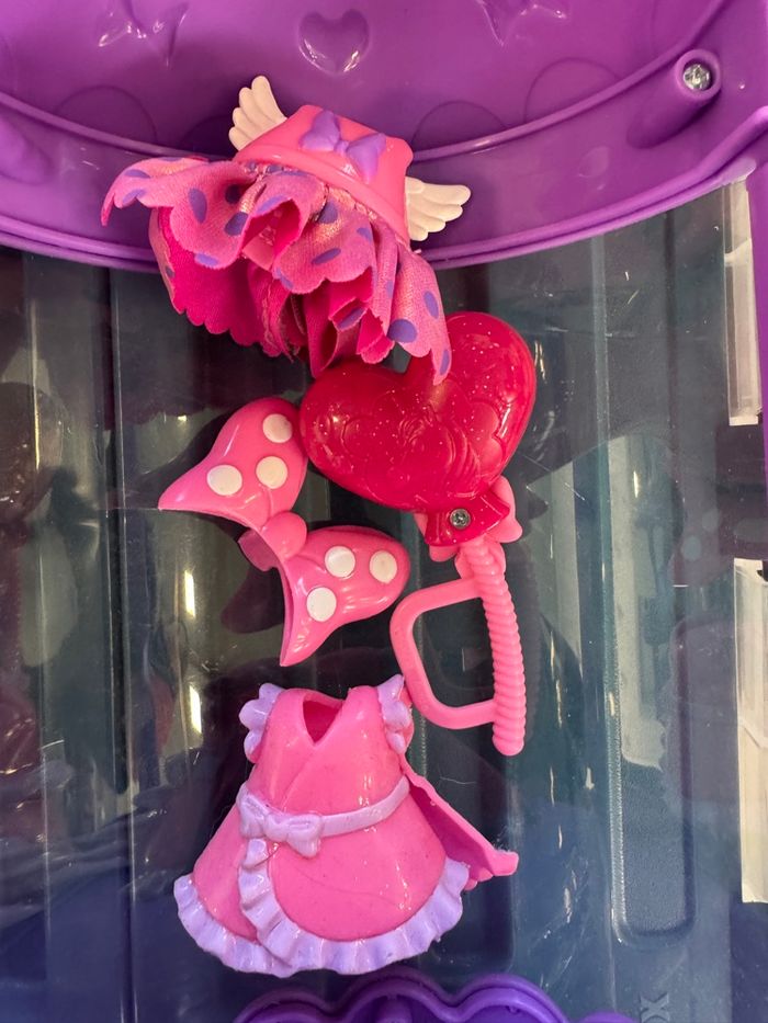 Figurine Minnie avec ses accessoires - photo numéro 2