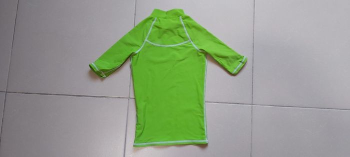 Haut anti UV 40+ 8 ans - photo numéro 5