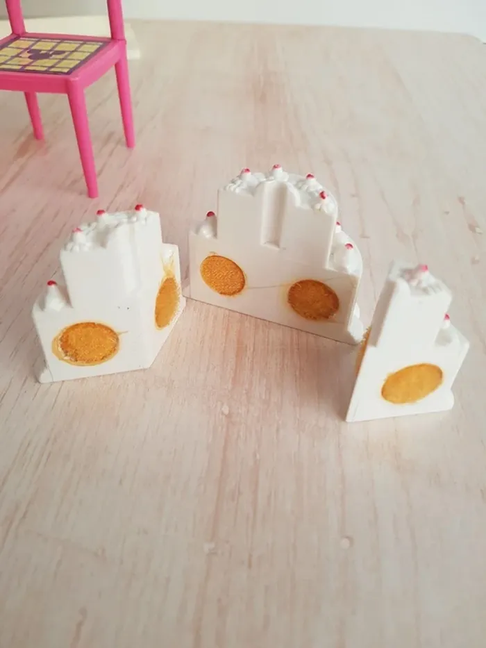 Table d'anniversaire de princesses Barbie - photo numéro 10