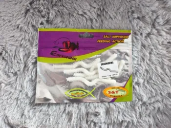 5 Leurres Souples "Sandworms" 75mm
