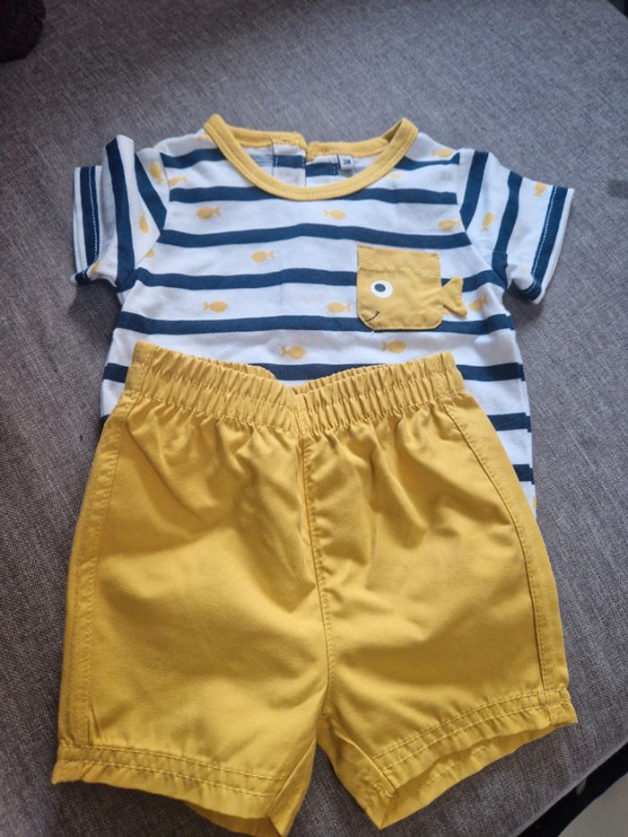 Ensemble short manches courtes