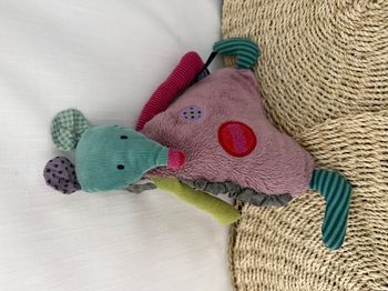 Doudou Peluche Musicale souris Les Jolis Pas Beaux Moulin Roty