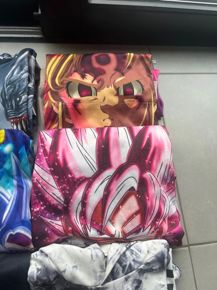 Lot 8 sweat-shirt anime manga - photo numéro 4