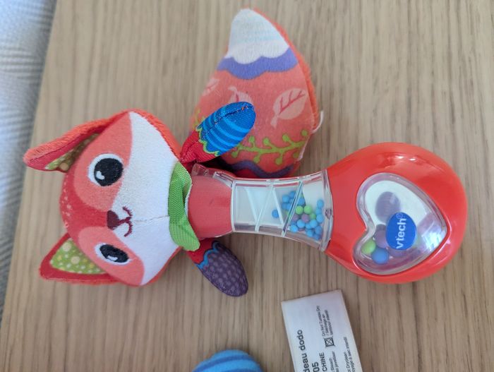 Lot de peluche musicale Renard et hochet Vtech - photo numéro 4