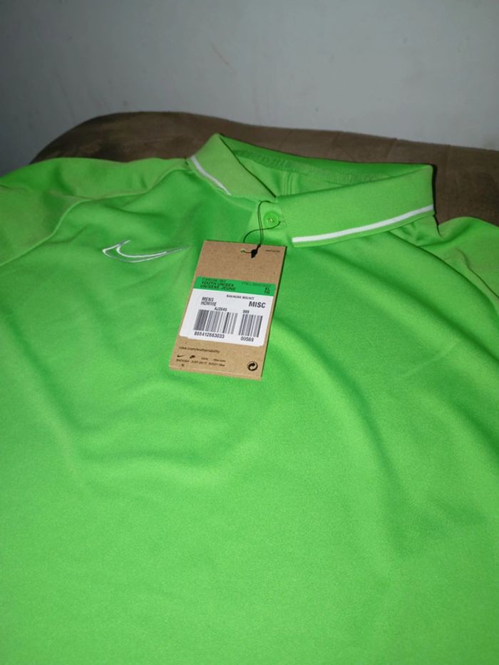 Polo Nike neuf étiquette - photo numéro 3