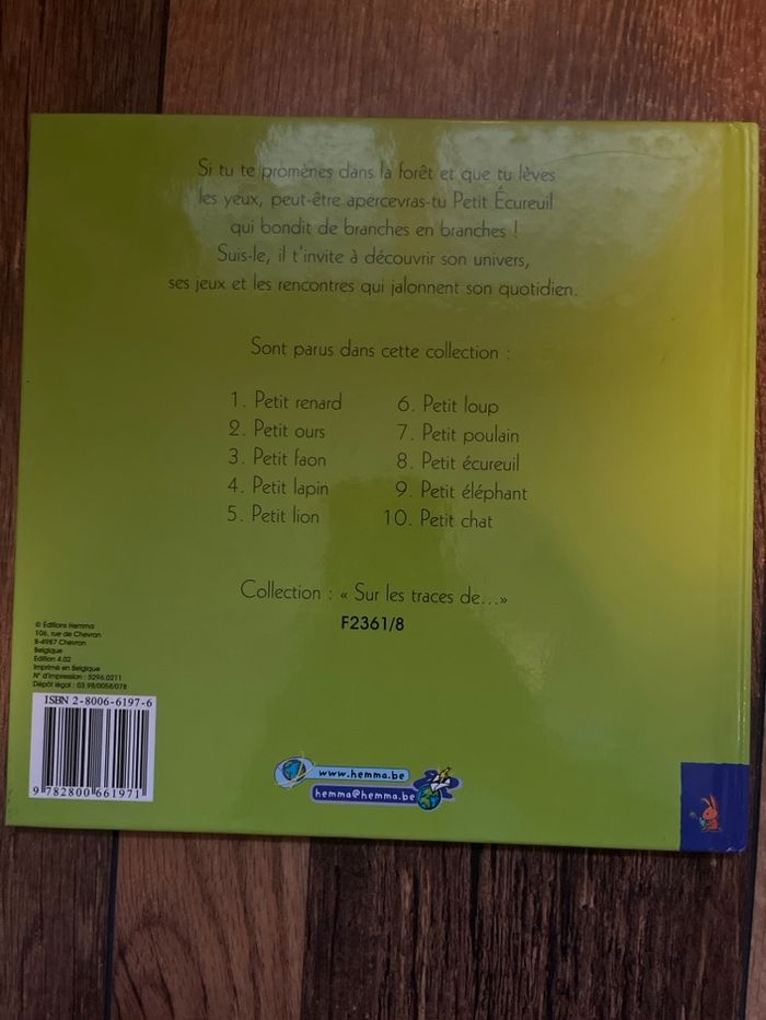 Livre Sur les traces de Petit écureuil - photo numéro 2