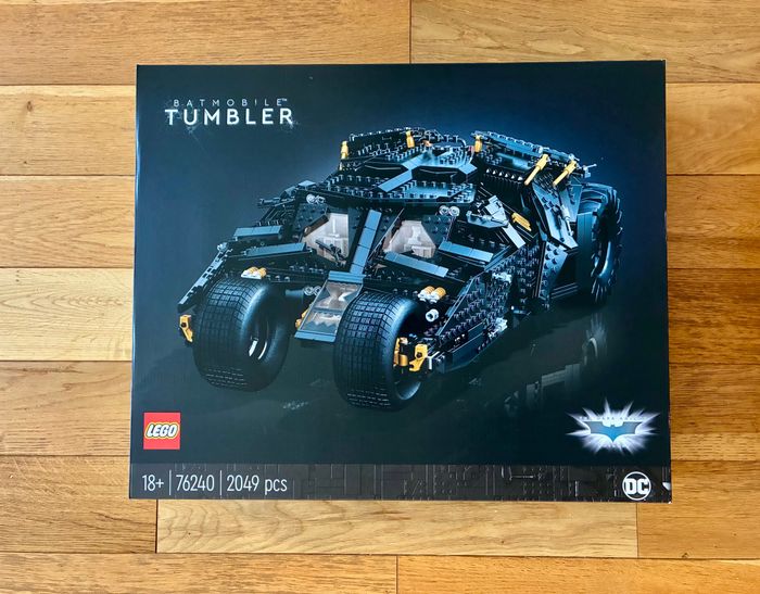 LEGO 76240 Batman Tumbler NEUF