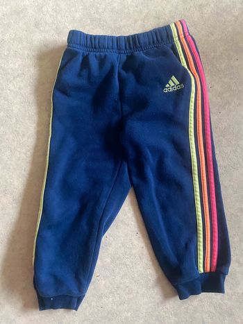 Jogging adidas