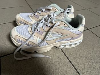 Basket femme Nike 38