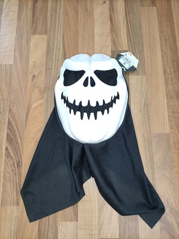Masque halloween noir et blanc déguisement 
