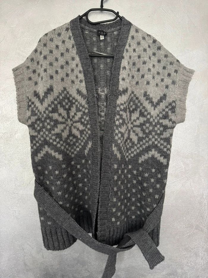Cardigan sans manches 1-2-3 taine 38/40